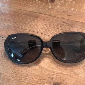 Maui Jim sunglasses😎